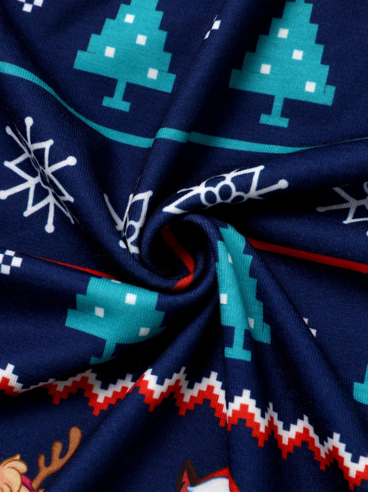 Conjuntos de Pijamas de Manga Longa com Estampado Integral da PAW Patrol para toda a família, acompanhados de Meias de Natal.