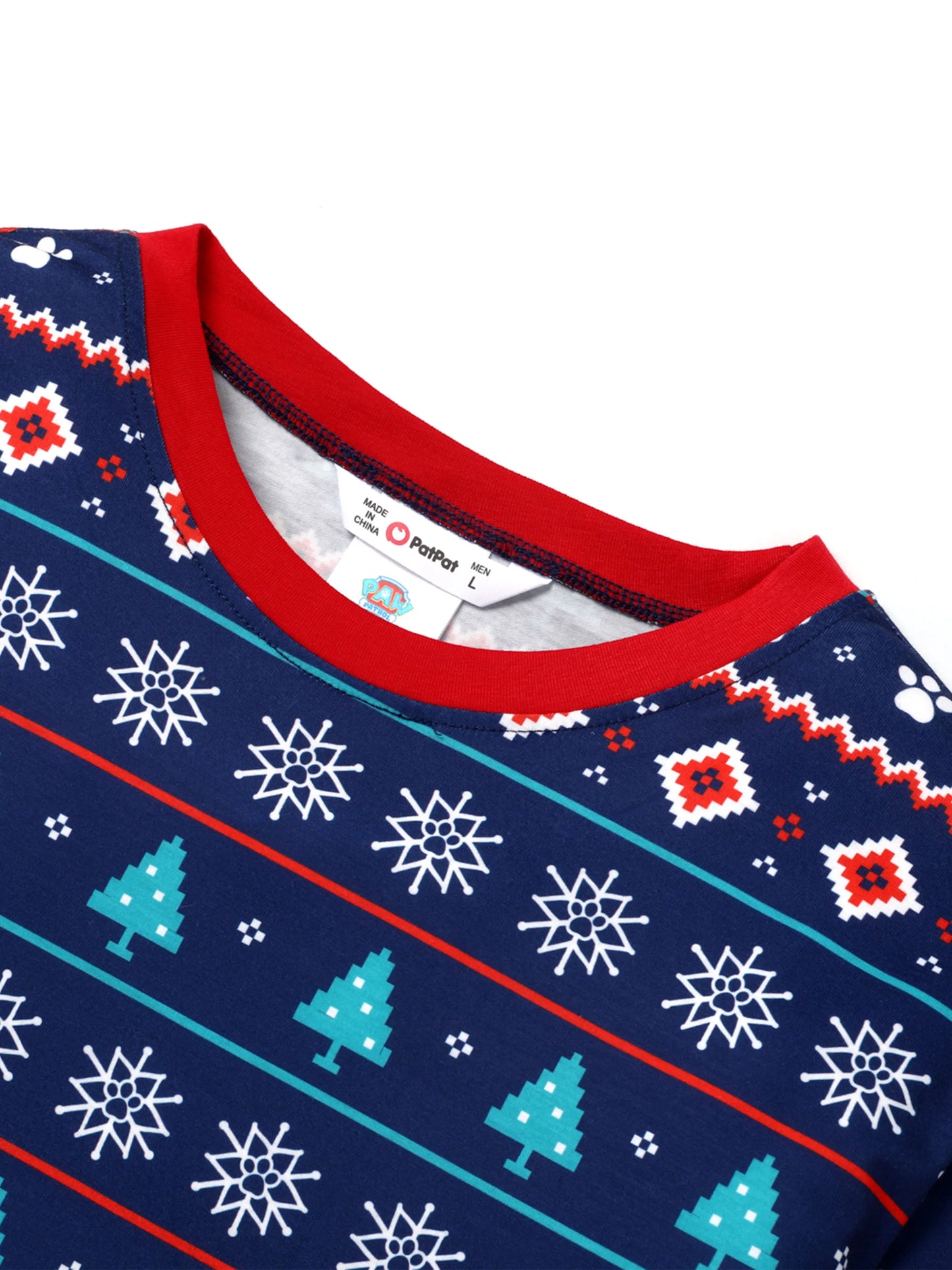 Conjuntos de Pijamas de Manga Longa com Estampado Integral da PAW Patrol para toda a família, acompanhados de Meias de Natal.