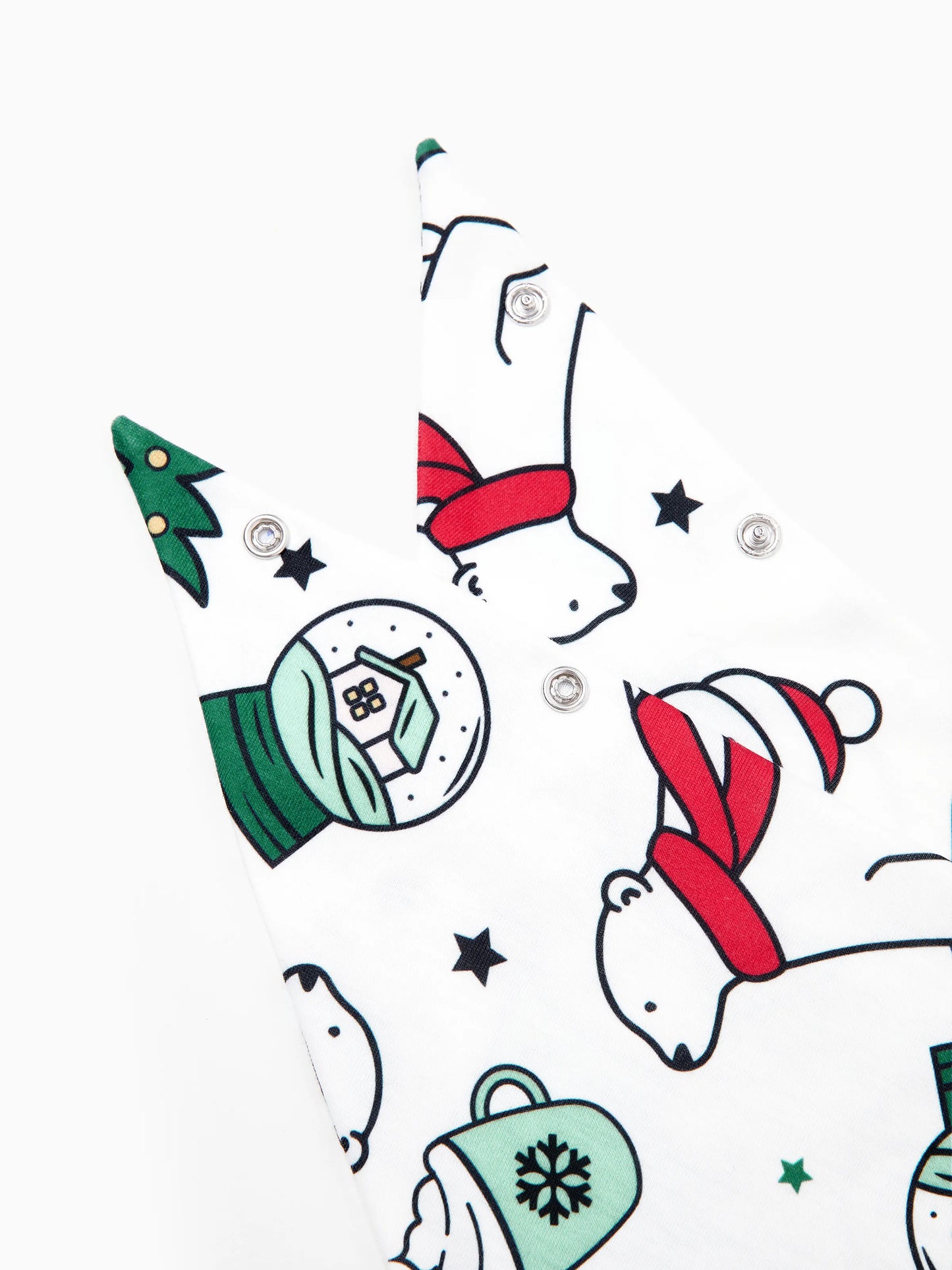 Conjunto de Pijamas de Natal em Família com Mangas Longas – T-Shirts Verdes Muito Felizes e Calças com Padrão, Inclui Meias de Natal – Verde Primavera Médio