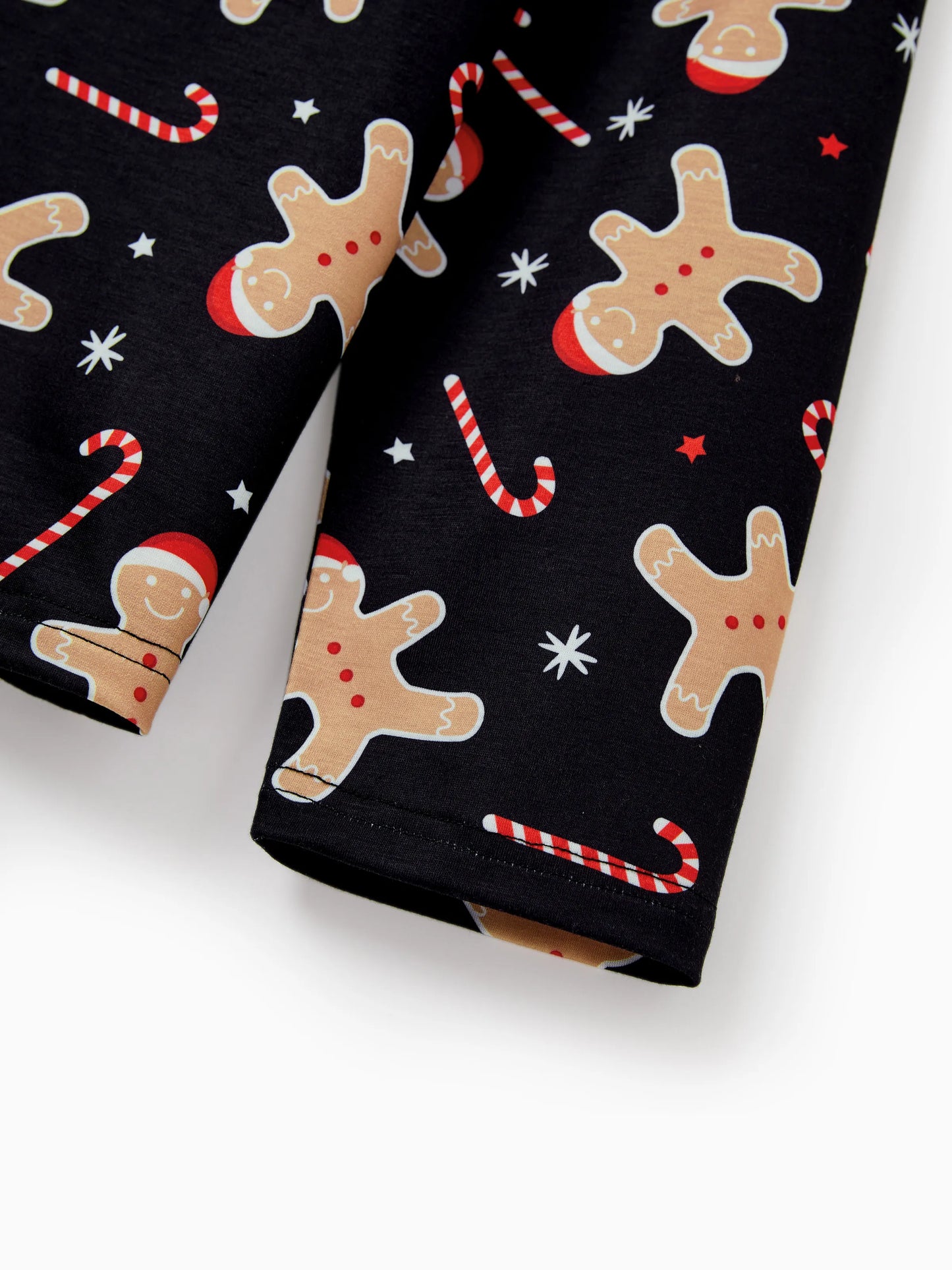 Christmas Matching Family Pajamas Set Gingerbread Print Black PJS with Christmas Socks Black
