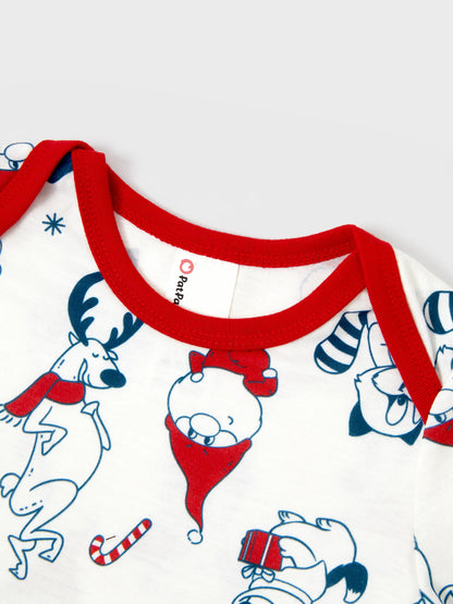 Conjunto de Pijamas Correspondentes para a Família com Estampa de Pai Natal e Cães, incluindo Meias de Natal, Brancas