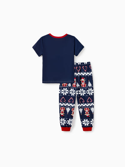 Conjunto de Pijamas para toda a Família a Condizer com Estampa de Renas e Flocos de Neve Azul Escuro