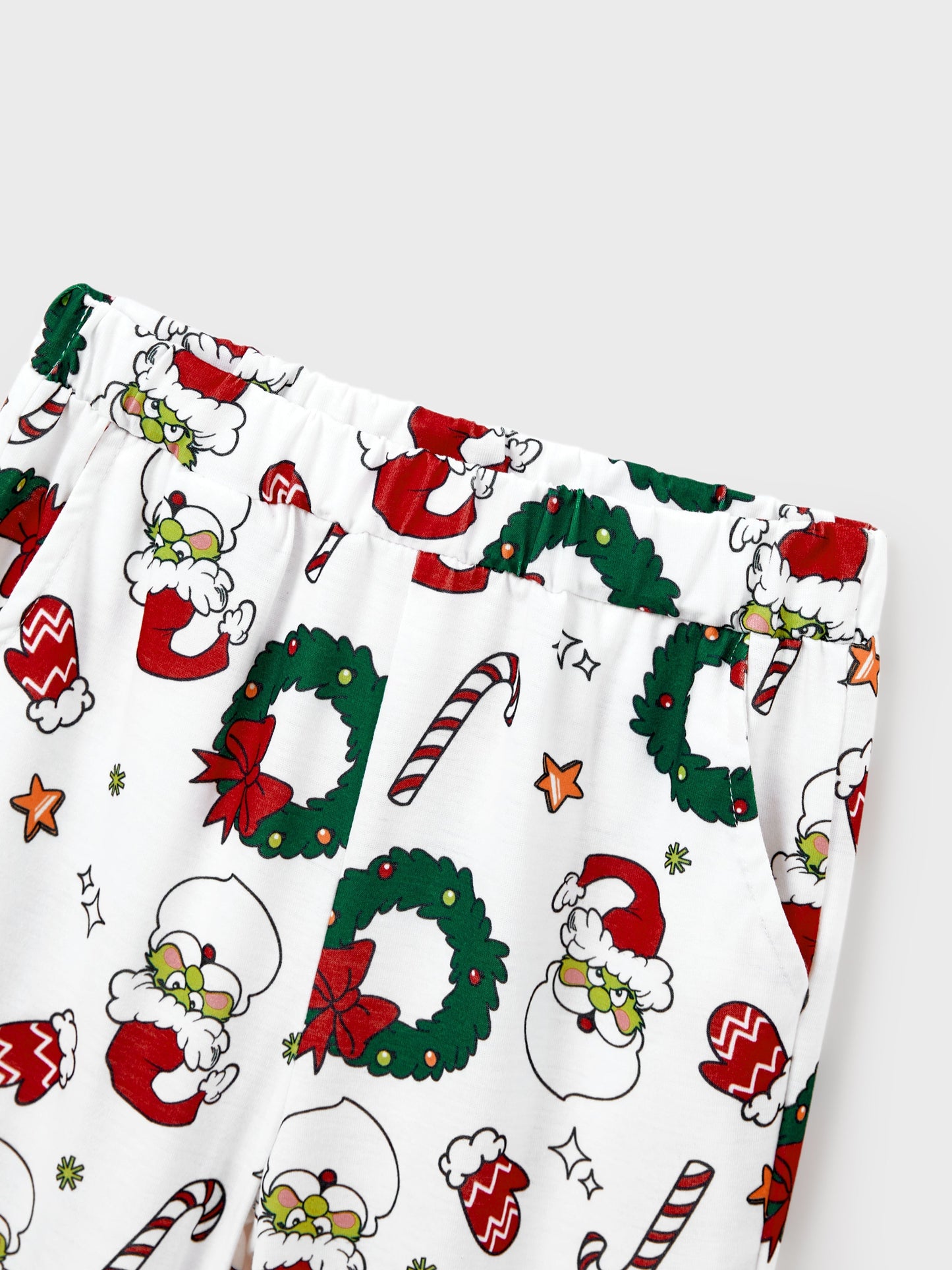 Christmas Matching Family Pajamas Set Christmas Grinch-themed Print PJS with Christmas Socks Red