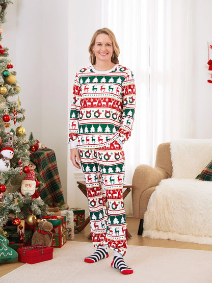 Christmas Pajamas Family Matching Allover Reindeer/Xmas Tree Pattern PJs Sets with Christmas Socks ColorBlock
