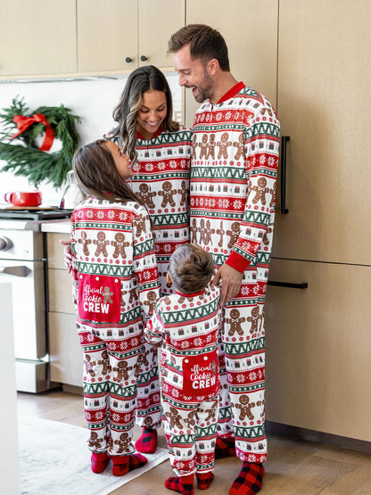 Christmas Matching Family Pajamas Set Gingerbread Christmas-theme Plaid Print PJS with Christmas Socks Red