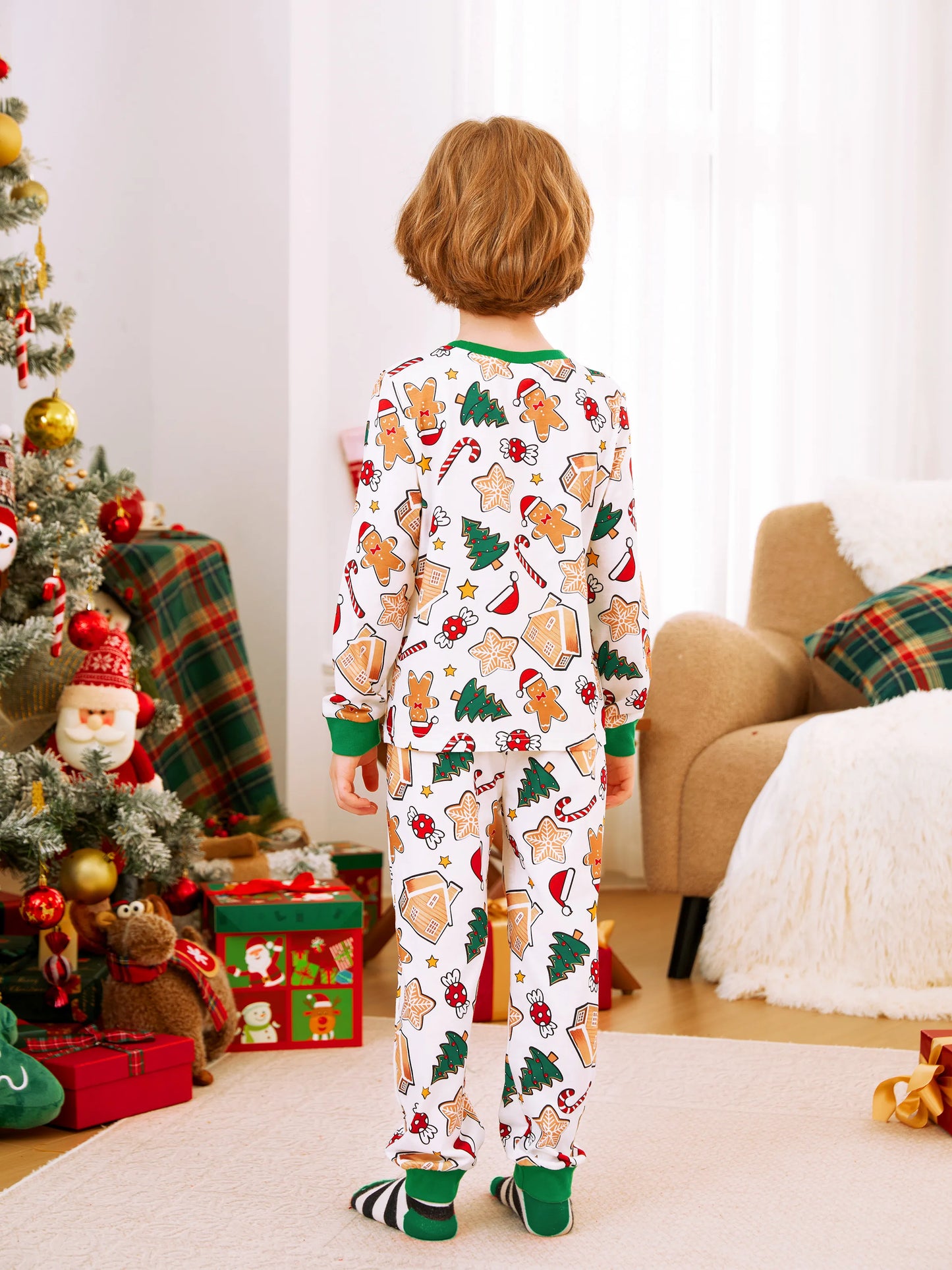 Gingerbread House Pajamas Matching Family Green Christmas PJs Sets with Christmas Socks Multi-color