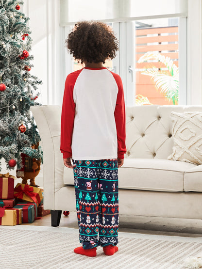 Conjunto de Pijamas Correspondentes da Família Peppa Pig com Impressão de Natal e Meias de Natal em Cor Block