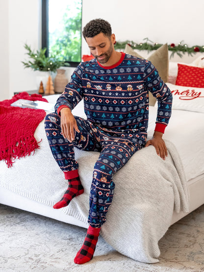 Conjuntos de Pijamas de Manga Longa com Estampado Integral da PAW Patrol para toda a família, acompanhados de Meias de Natal.